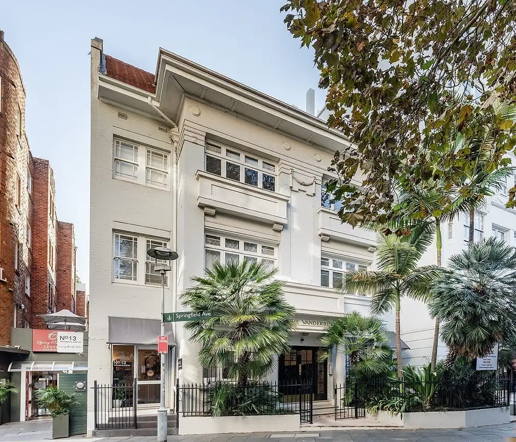 Main view of Homely unit listing, 2/13 Springfield Avenue, Potts Point NSW 2011