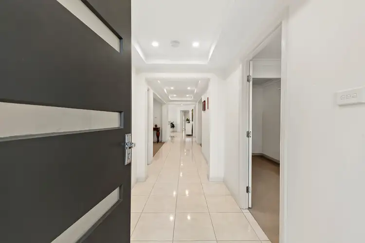 Sixth view of Homely house listing, 5 Tipperary Drive, Ashtonfield NSW 2323