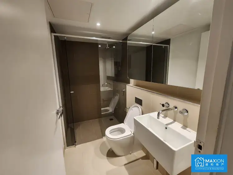 Second view of Homely apartment listing, 912/555 Swanston Street, Carlton VIC 3053