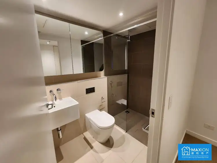 Fourth view of Homely apartment listing, 912/555 Swanston Street, Carlton VIC 3053