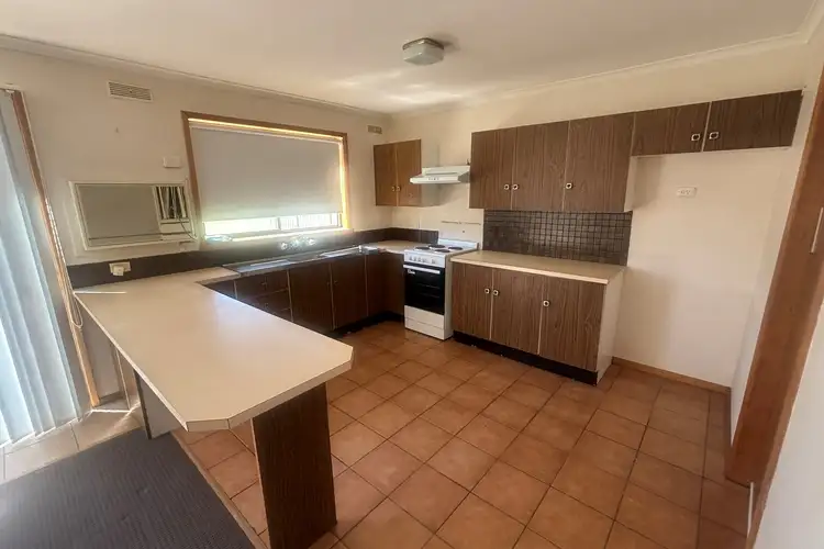Fifth view of Homely unit listing, 1/31 Cummings Street, Wodonga VIC 3690
