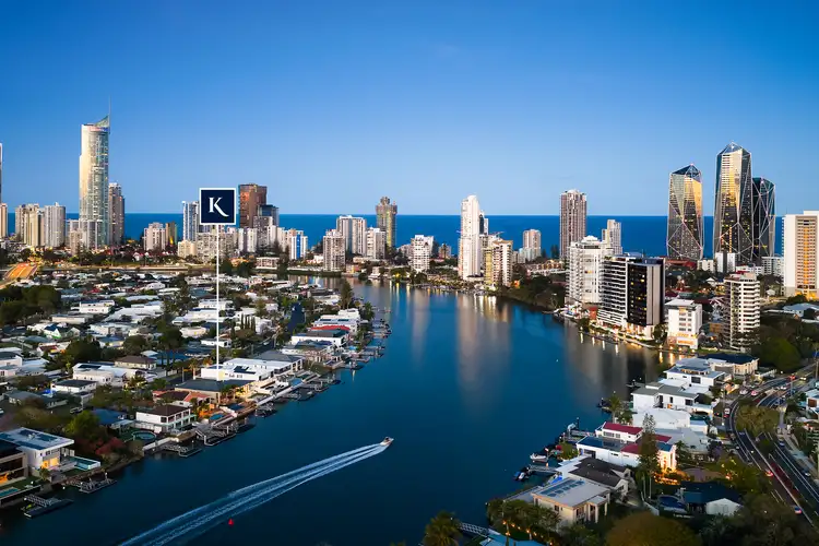 92 Amalfi Drive, Isle of Capri QLD 4217