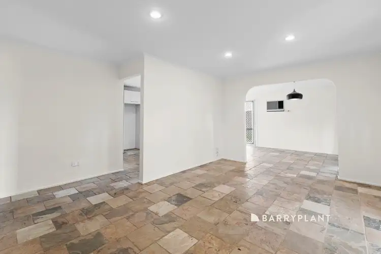 Fifth view of Homely house listing, 11 Redwood Court, Narre Warren VIC 3805