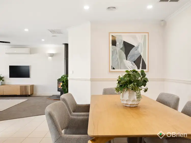 Fifth view of Homely house listing, 6 Favaro Place, Hillside VIC 3037