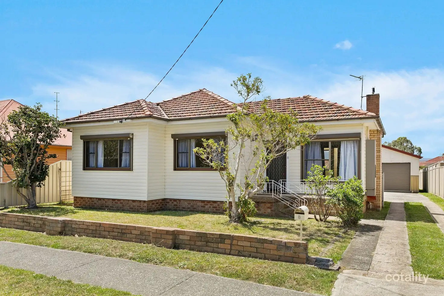 North Wollongong 3房  Endless Potential in a Prime Location