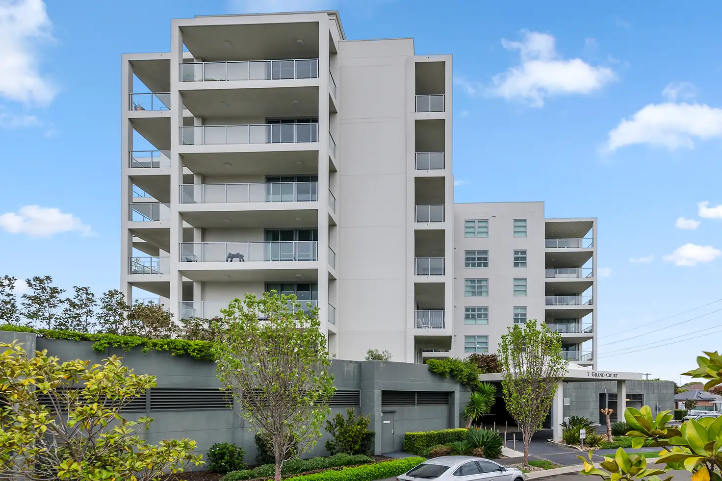 Main view of Homely unit listing, 406/1 Grand Court, Fairy Meadow NSW 2519