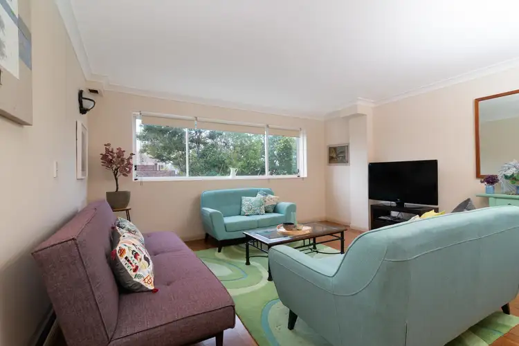 Third view of Homely studio listing, 19/91-93 Macleay Street, Potts Point NSW 2011
