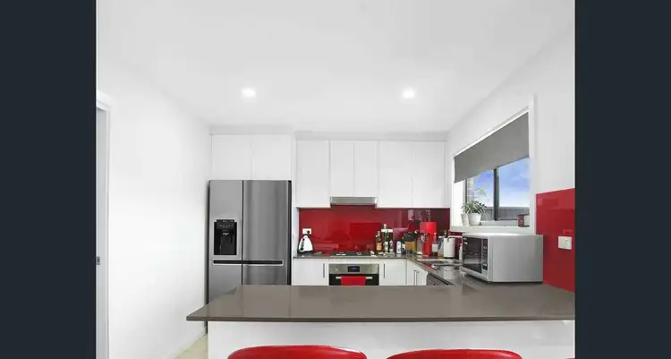 Third view of Homely townhouse listing, 1/25 Devonshire Crescent, Oak Flats NSW 2529