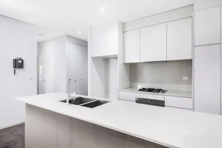 Second view of Homely apartment listing, 17/2-4 Gubbuteh Road, Little Bay NSW 2036