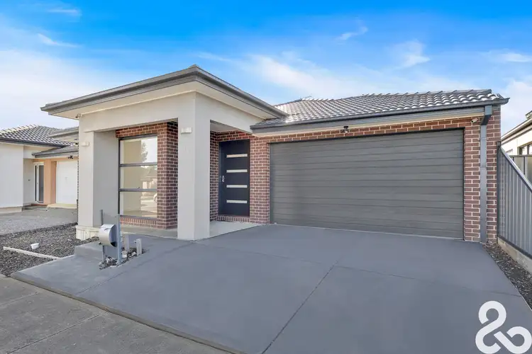 Second view of Homely house listing, 24 Bombala Crescent, Craigieburn VIC 3064