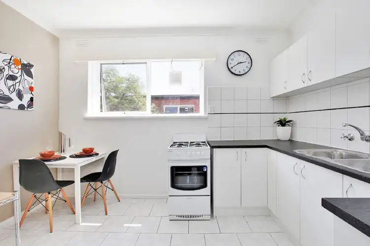 Fourth view of Homely unit listing, 4/23 Merlyn Avenue, Clayton South VIC 3169