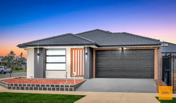 Second view of Homely house listing, 38 Provincial Circuit, Deanside VIC 3336