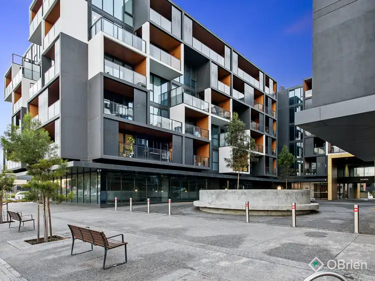 520B/93 Furlong Road