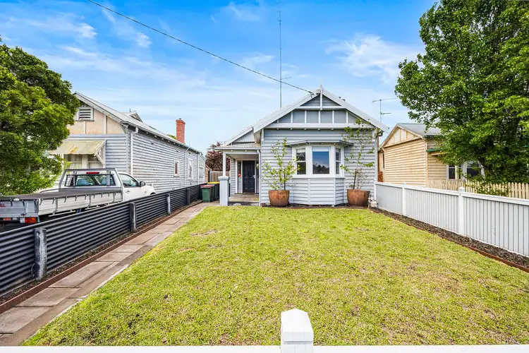 705 Gregory Street, Soldiers Hill VIC 3350