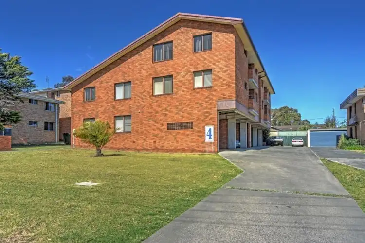 4/4 Shorland Place, Nowra NSW 2541
