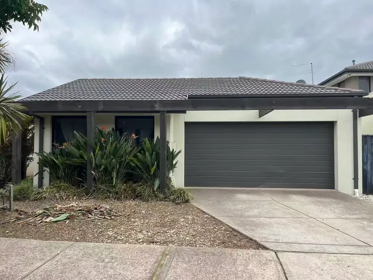 165 Tenterfield Drive, Burnside Heights VIC 3023