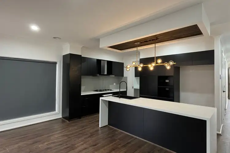 Second view of Homely house listing, 19 Wollahra Rise, Wyndham Vale VIC 3024