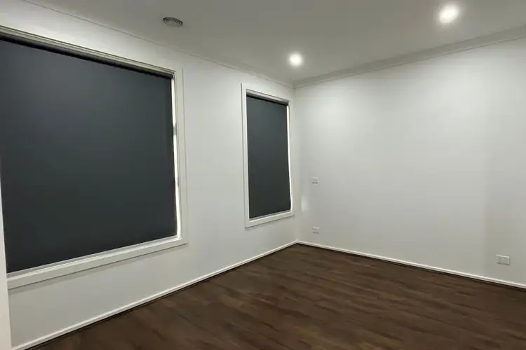 Fifth view of Homely house listing, 19 Wollahra Rise, Wyndham Vale VIC 3024