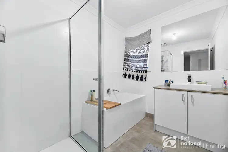 Sixth view of Homely house listing, 44 Innes Court, Berwick VIC 3806