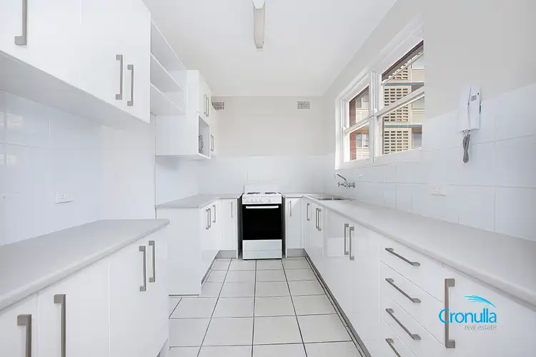 13/2 Deeban Walk, Cronulla NSW 2230