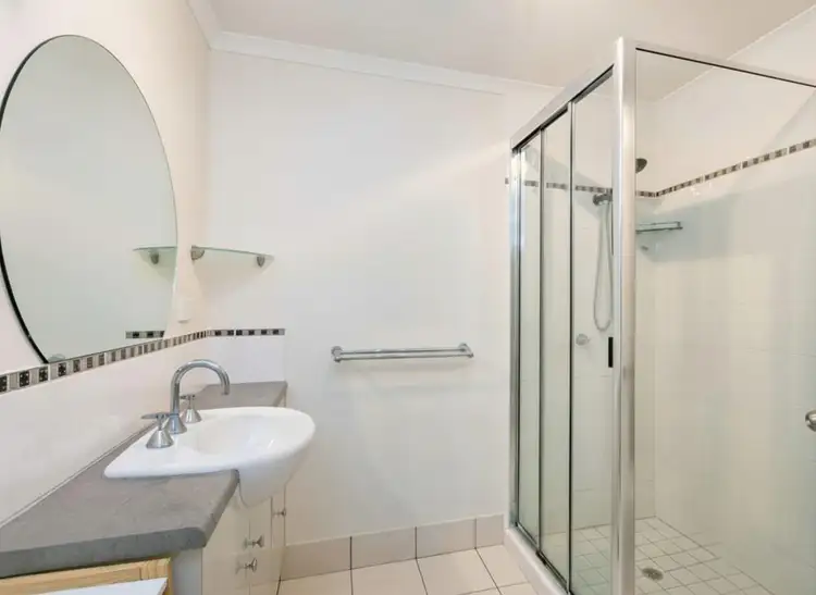 Fifth view of Homely apartment listing, 4/163-165 Martyn Street, Manunda QLD 4870