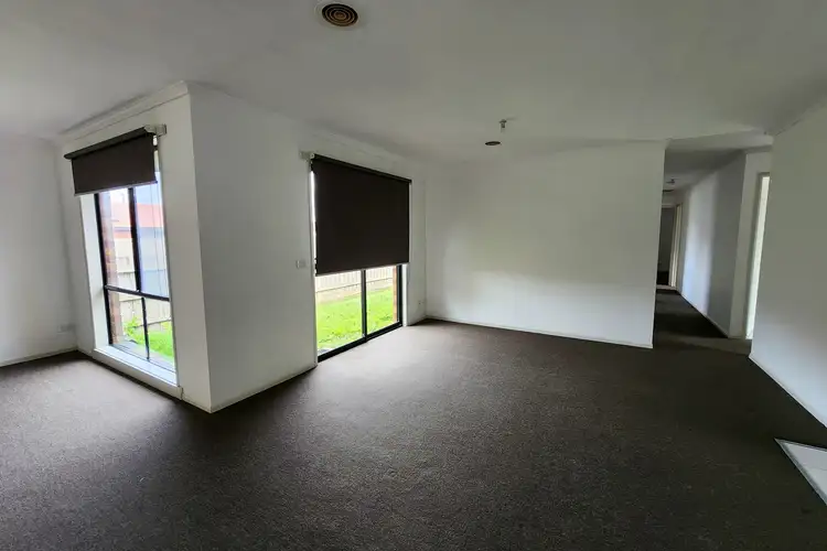 Fifth view of Homely house listing, 17 Karoonda Way, Hampton Park VIC 3976