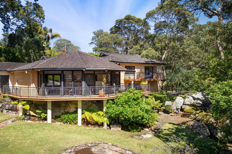 4 Fir Place, Lugarno NSW 2210