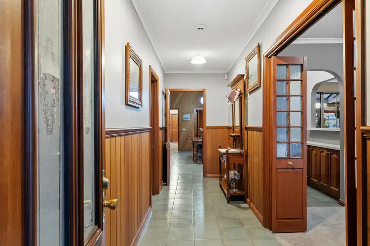 Second view of Homely house listing, 5 Condor Place, Taylors Lakes VIC 3038