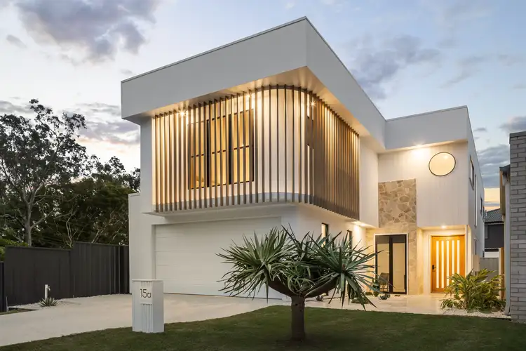 15A Scenic Road, Kenmore QLD 4069