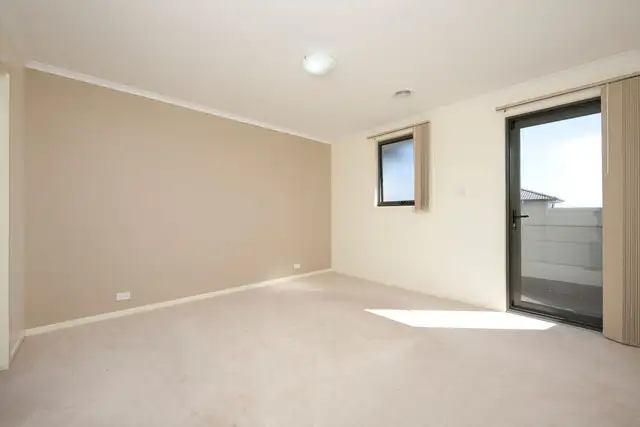 Fourth view of Homely townhouse listing, 2/3-5 Geebung Place, Queanbeyan NSW 2620