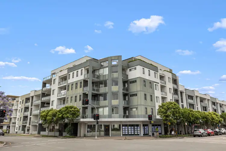 65/56 Lakeside Parade, Jordan Springs NSW 2747