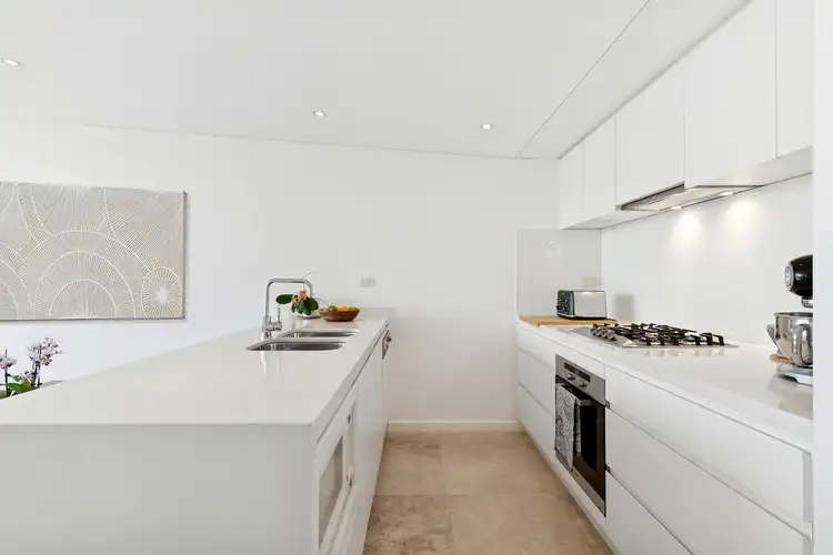 Fourth view of Homely apartment listing, 17/11-15 Alexander Street, Coogee NSW 2034