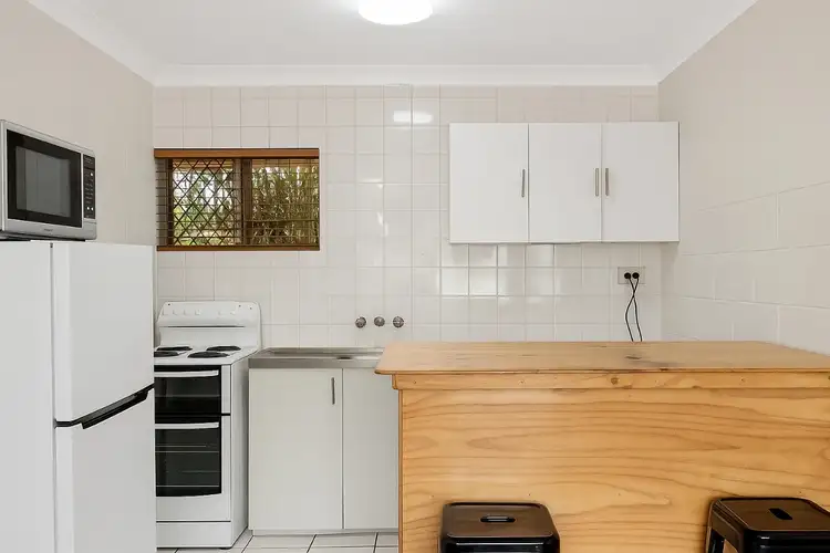 4/260 Grafton Street, Cairns North QLD 4870