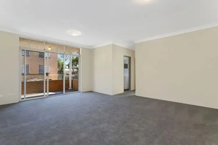 13/75 Auburn Street, Sutherland NSW 2232