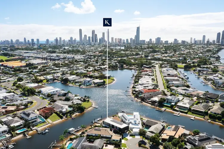 2 Saywell Street, Sorrento QLD 4217