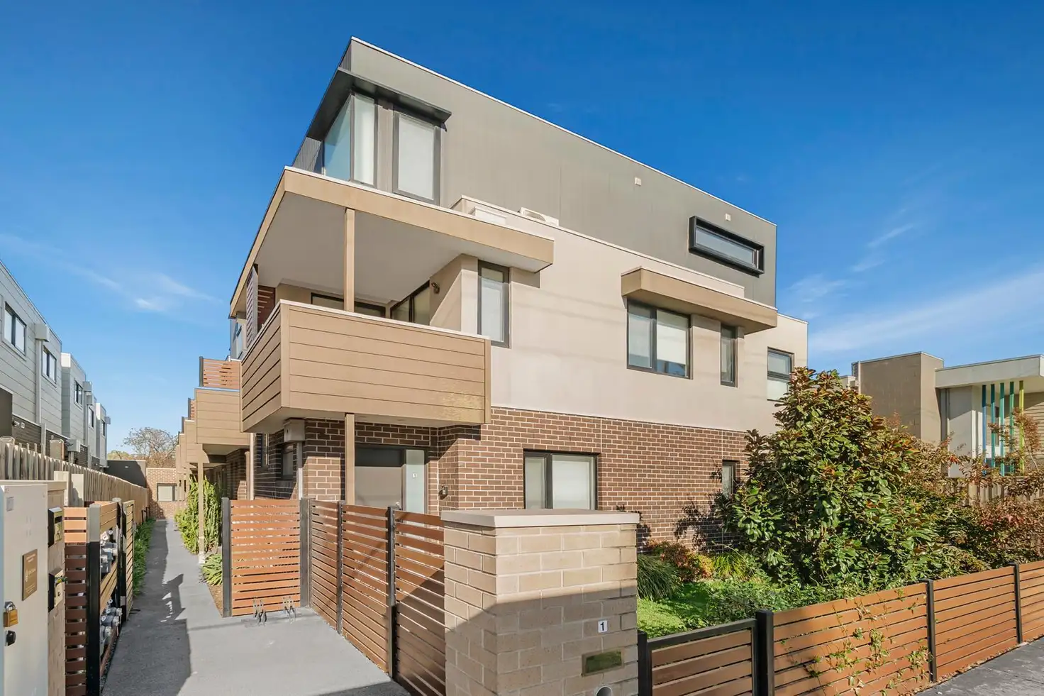 Main view of Homely apartment listing, 5/283 Bell Street, Bellfield VIC 3081