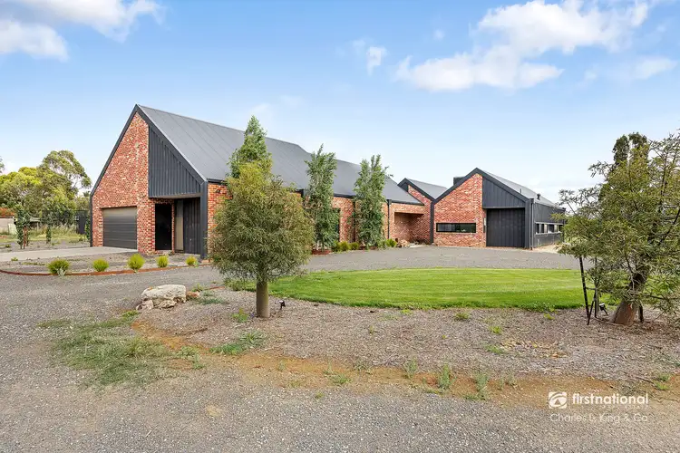 66 Pinerate Place, Echuca VIC 3564