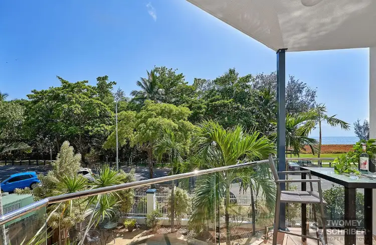 4/41 Sims Esplanade, Yorkeys Knob QLD 4878