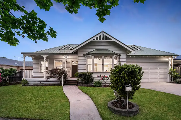 18 Brookwood Avenue, Doreen VIC 3754