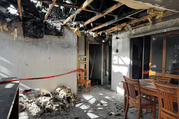 Fourth view of Homely house listing, 14 Wadalba Ave, Lake Haven NSW 2263