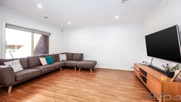 Fourth view of Homely house listing, 2/20 Cootamundra Court, Werribee VIC 3030