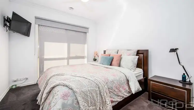 Fifth view of Homely house listing, 2/20 Cootamundra Court, Werribee VIC 3030