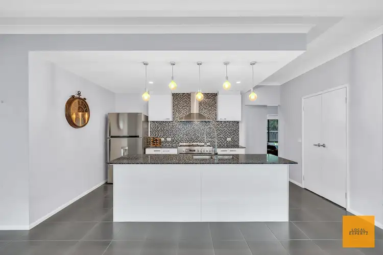 Second view of Homely house listing, 7 Meredith Place, Eynesbury VIC 3338