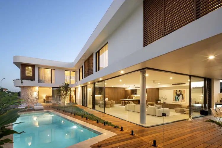 29 Karbunya Street, Mermaid Waters QLD 4218