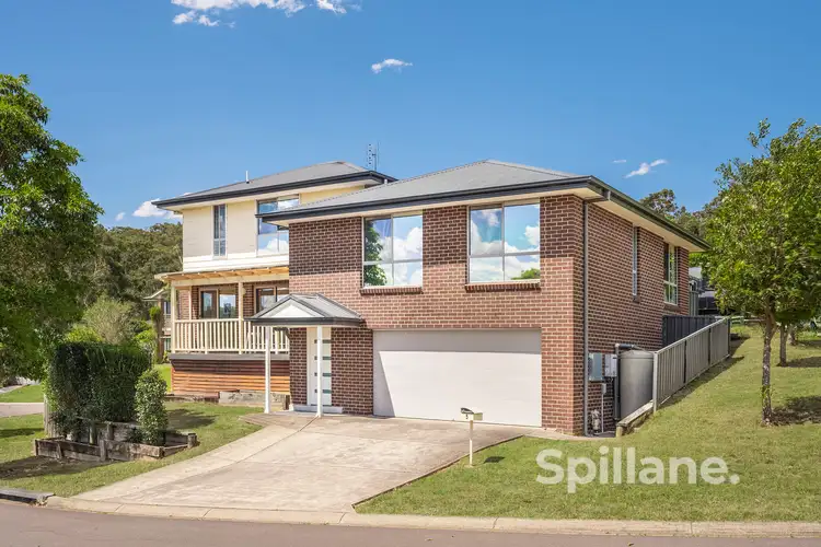 5 Meander Grove, Cameron Park NSW 2285
