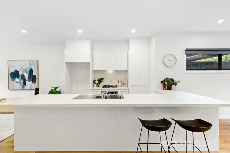 Second view of Homely townhouse listing, 2/6 Edward Street, Macleod VIC 3085