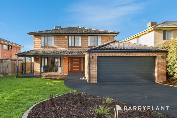 13 Damian Place