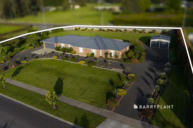 1 Ripplebrook Court, Drouin VIC 3818