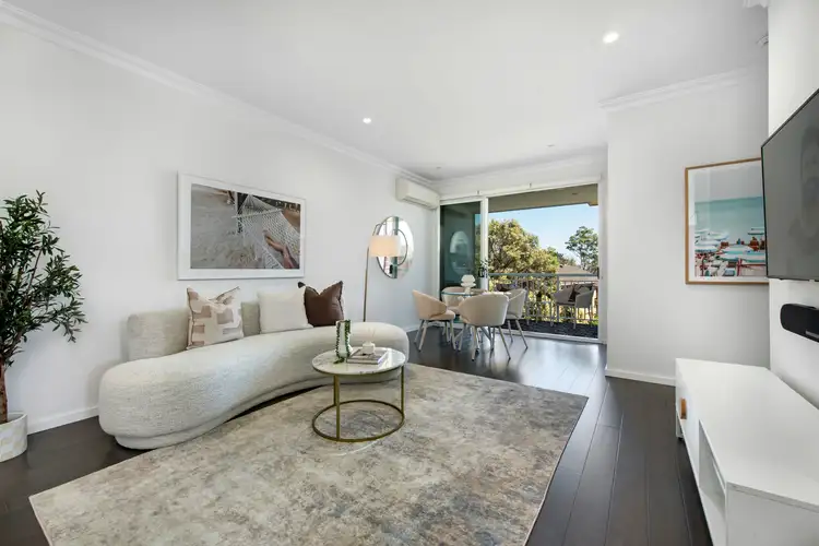 11/156-158 Homer Street