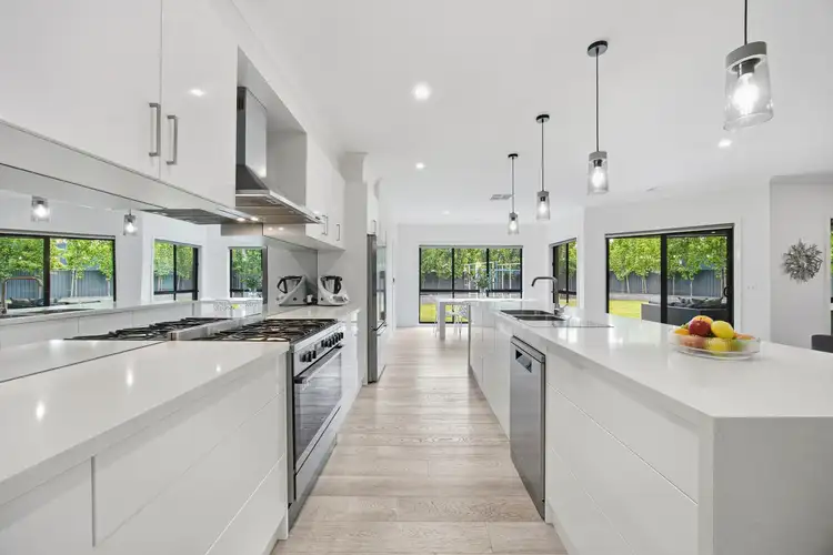 Fifth view of Homely house listing, 7 Drysdale Court, Alfredton VIC 3350